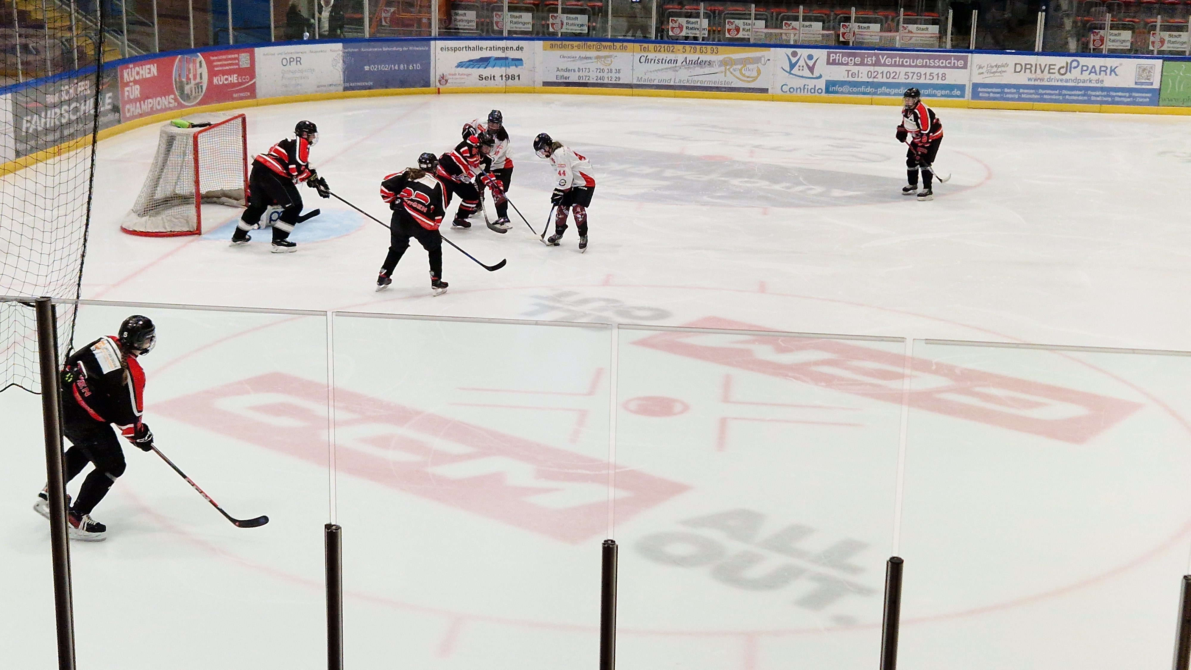 Frauen Landesliga NRW | Ratinger Ice Aliens vs. SEG Die Bördeindianerinnen
